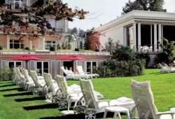 五個國內(nèi)外優(yōu)秀溫泉小鎮(zhèn)案例 